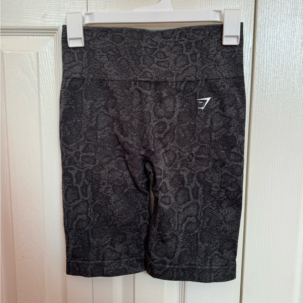 COPY - Gymshark Adapt Animal Seamless Cycling Shorts - Size M